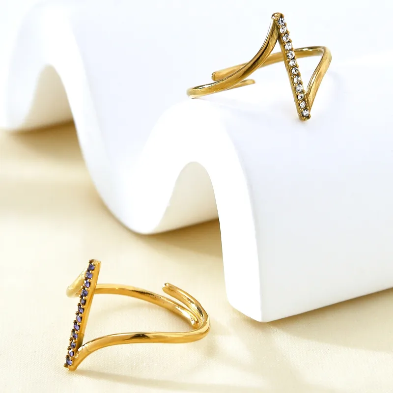 V-Shape Ring with Crystals - Image 3
