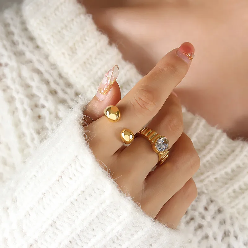 Gold Ball Open Ring Adjustable - Image 3