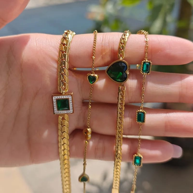 Emerald Glow  Bracelet - Image 2