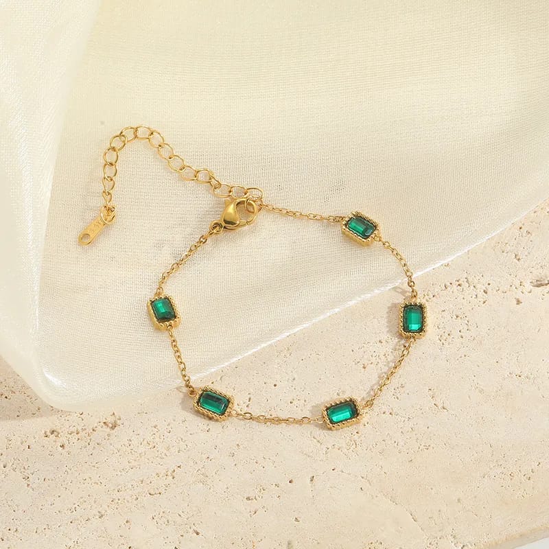 Emerald Glow  Bracelet - Image 4