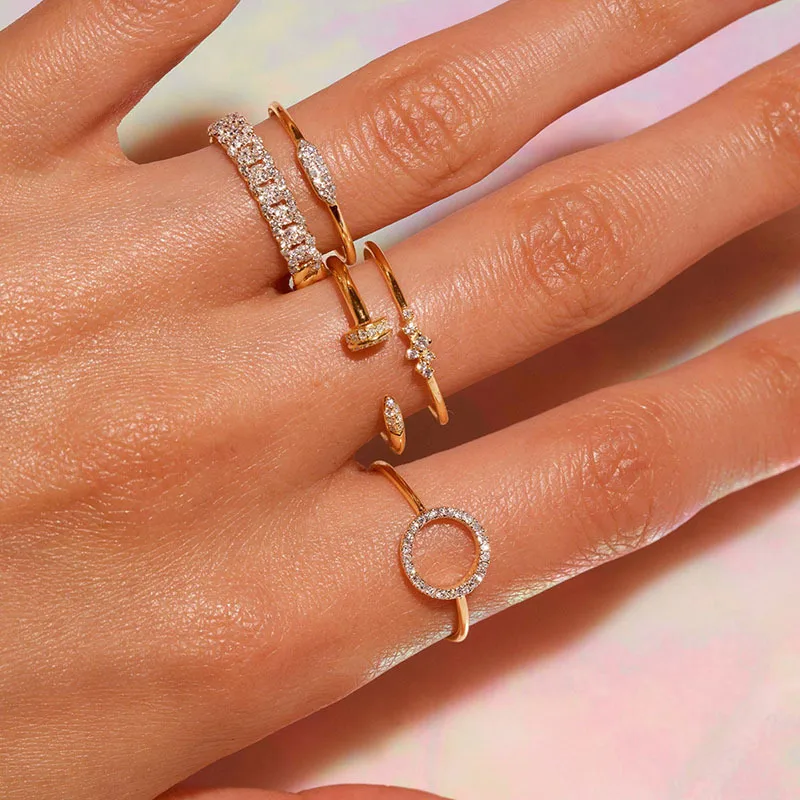 Sterling Silver Elegant Open Circle Crystal Ring