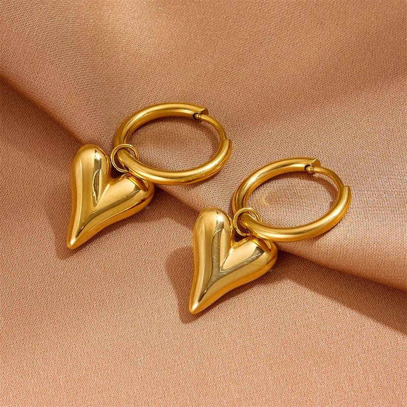 Puffed Heart Necklace - Image 6