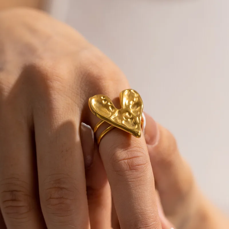 Abstract Textured Ring - Image 3