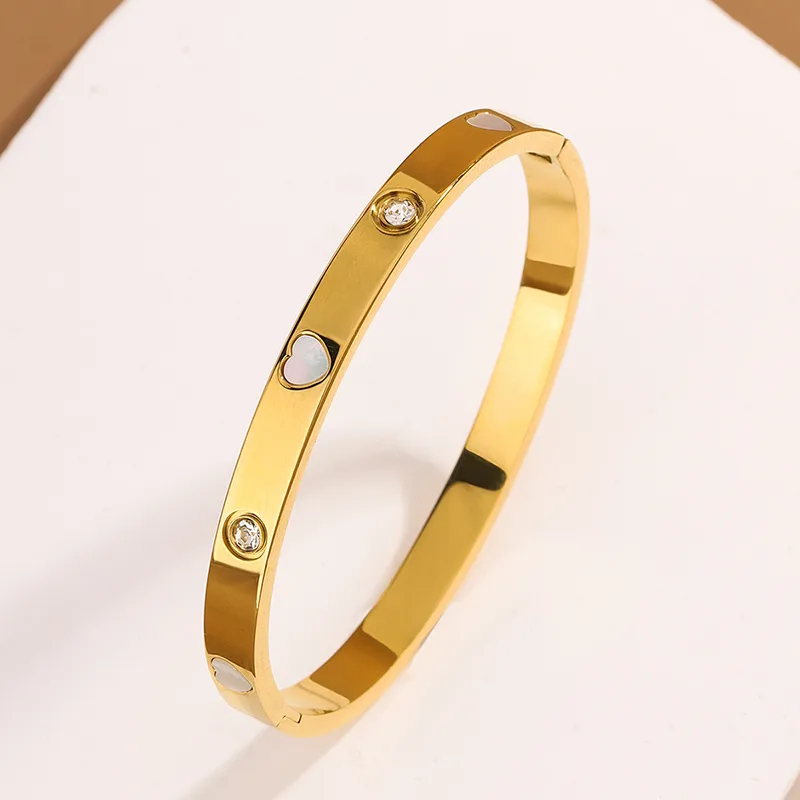 Love Bangle - Image 4