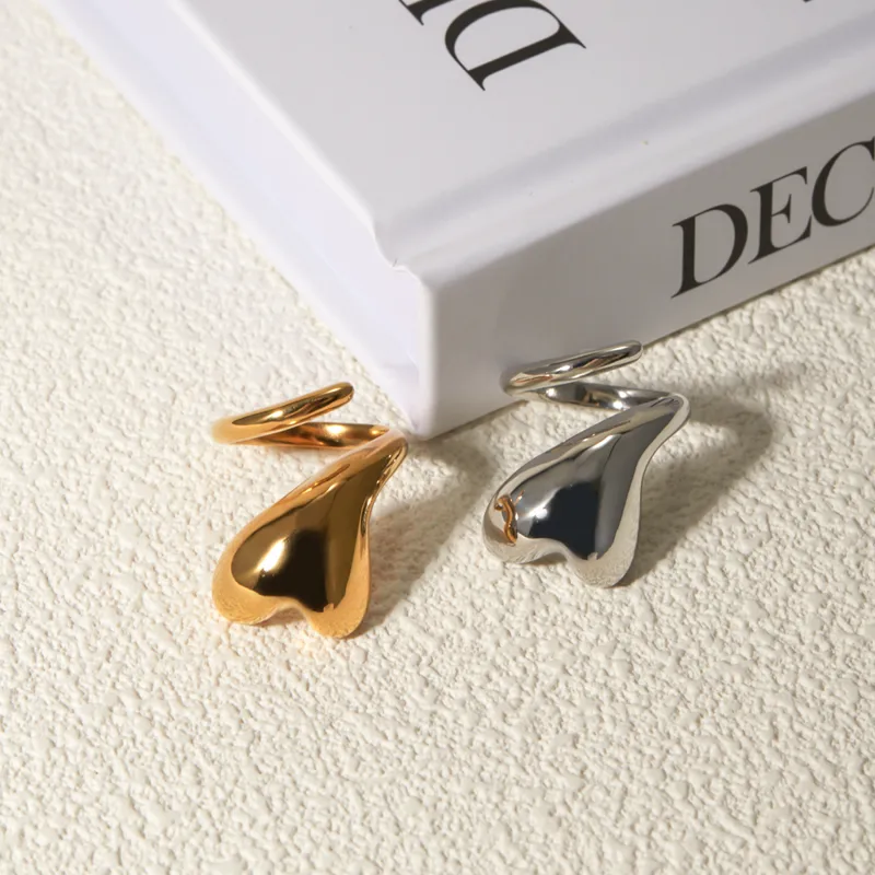Abstract Wave Adjustable Ring - Image 4