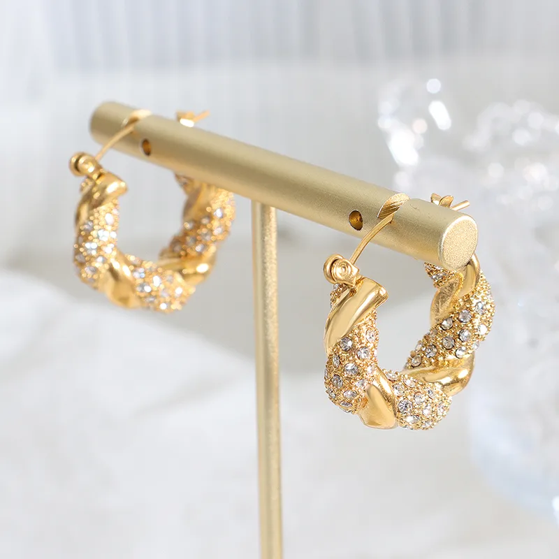 Interlocking Hoop Earrings - Image 3