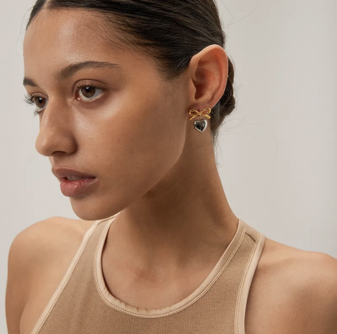 Bow & Heart Drop Earrings - Image 3