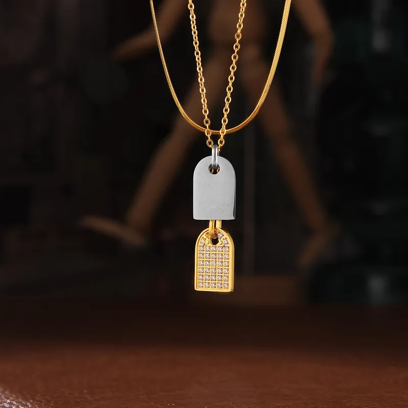 Two-Layer Tag Necklace - Image 3