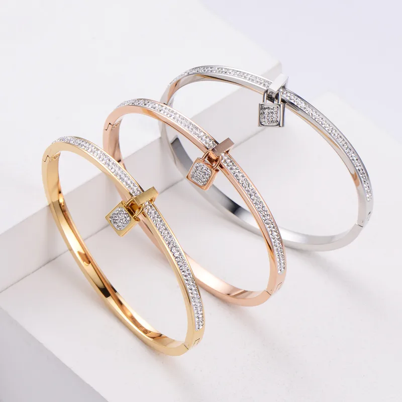 Lustre Lock Bangle