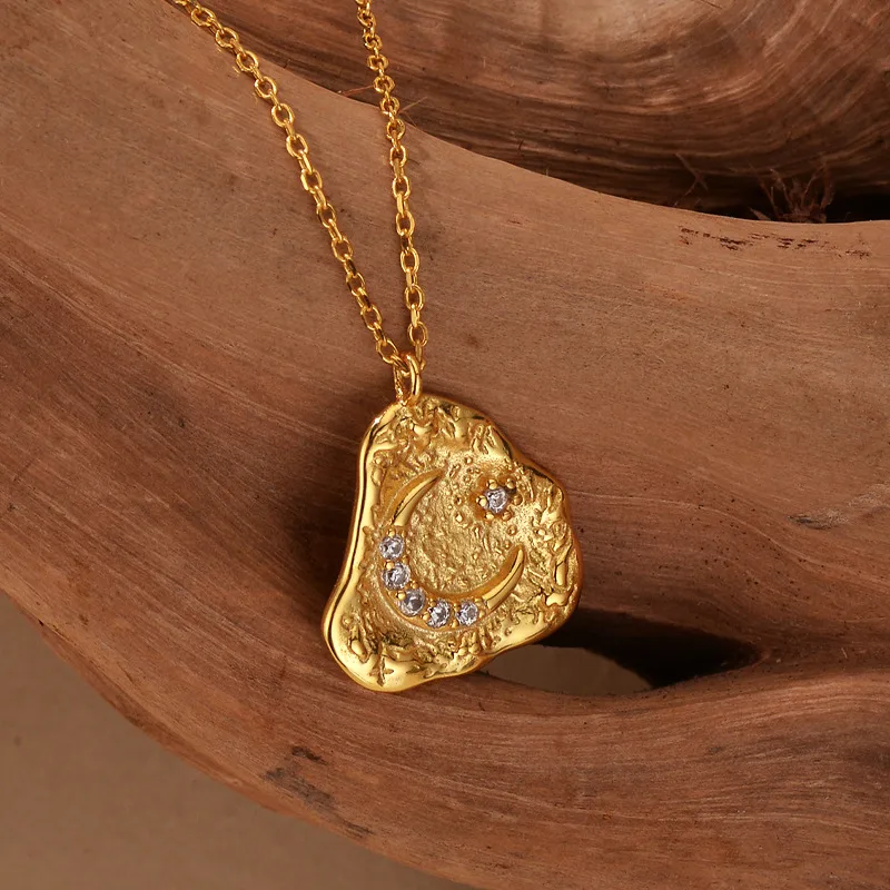 925 Silver Crescent Moon Pendant Necklace - Image 5