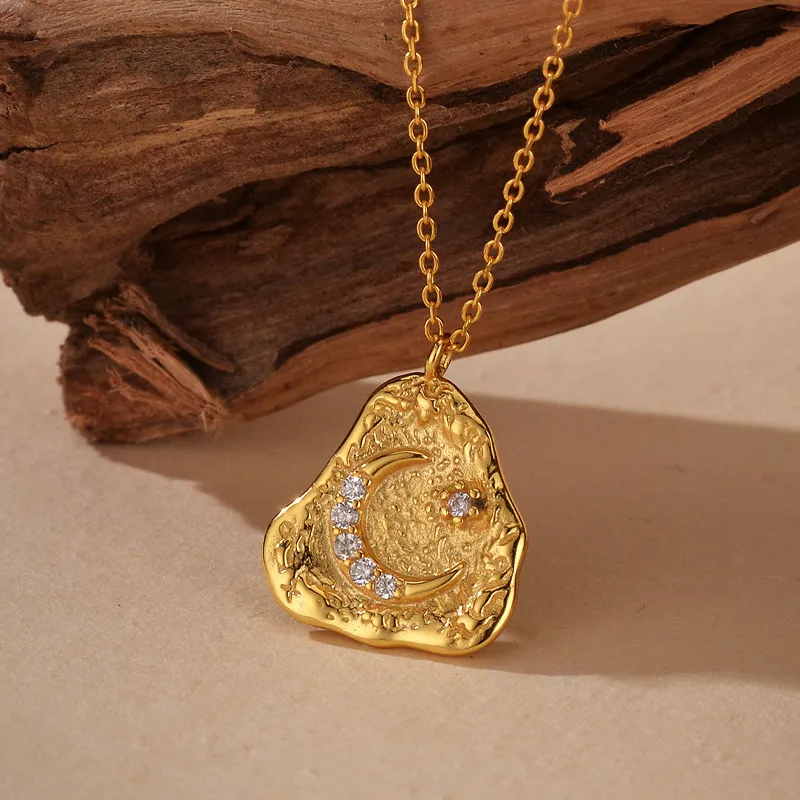 925 Silver Crescent Moon Pendant Necklace - Image 3