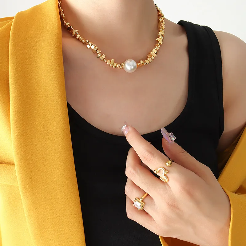 Pebble Choker with Pearl Accent - Image 2