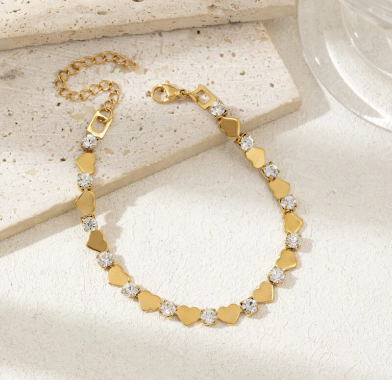 Amoura Heart Tennis Bracelet