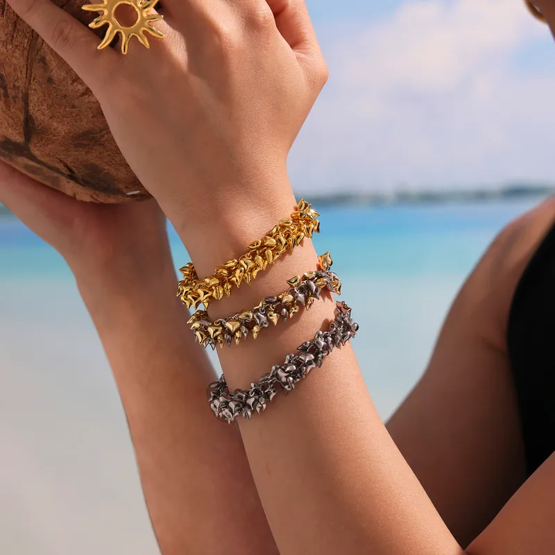 Stellar Orbit Sculpted Link Bracelet - Image 5