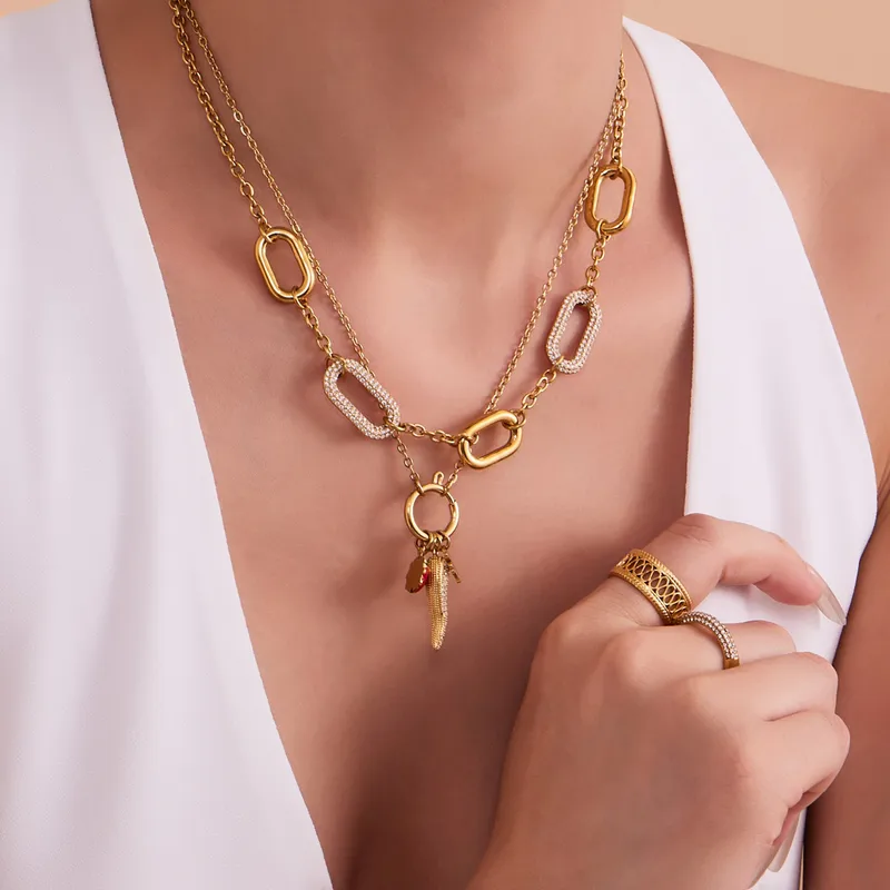 Luxe Link Statement Necklace - Image 4