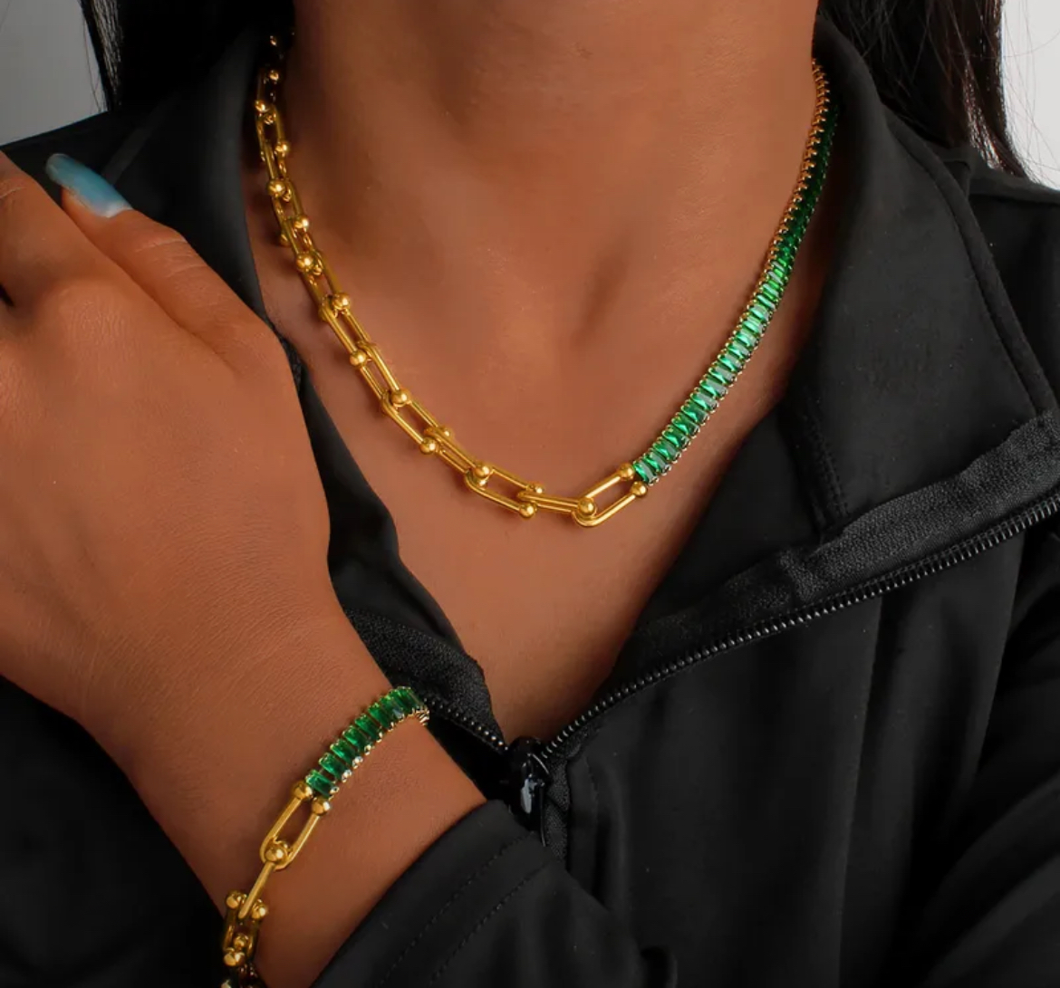 Emerald Link Charm Necklace - Image 2