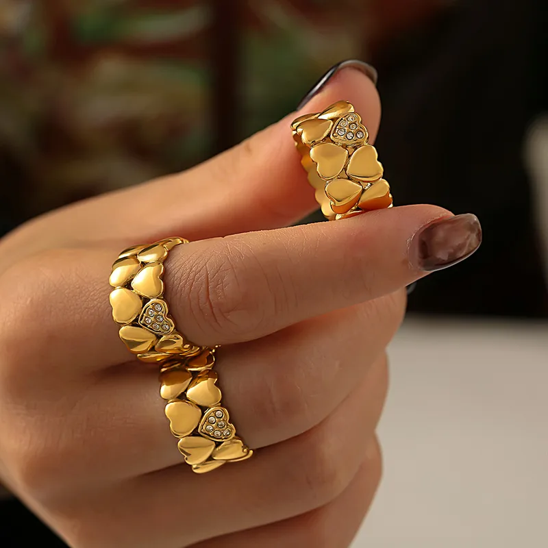 Heart Link Ring - Image 2