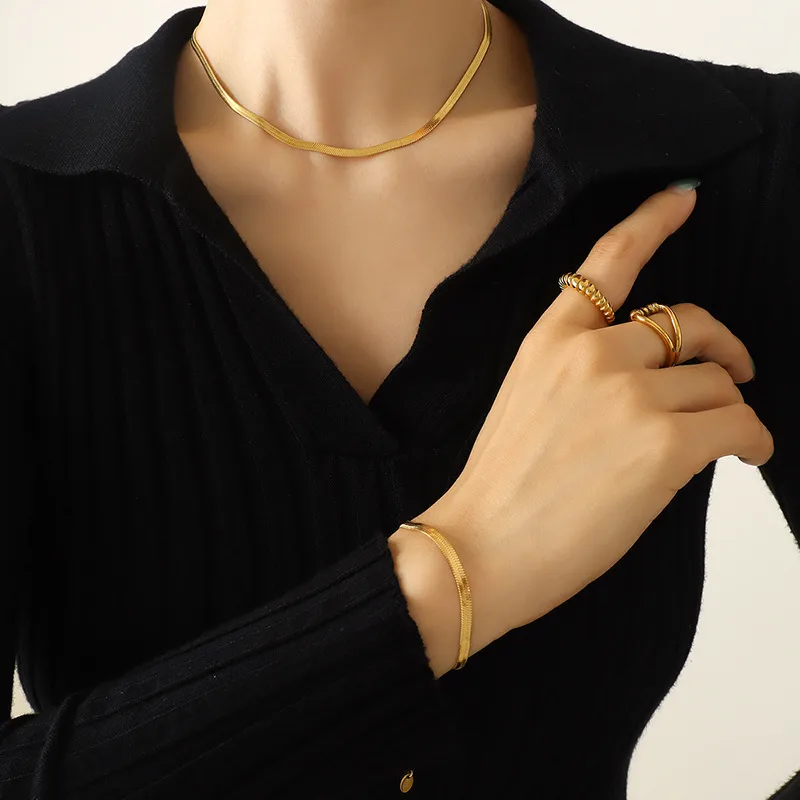 Herringbone Necklace - Image 2