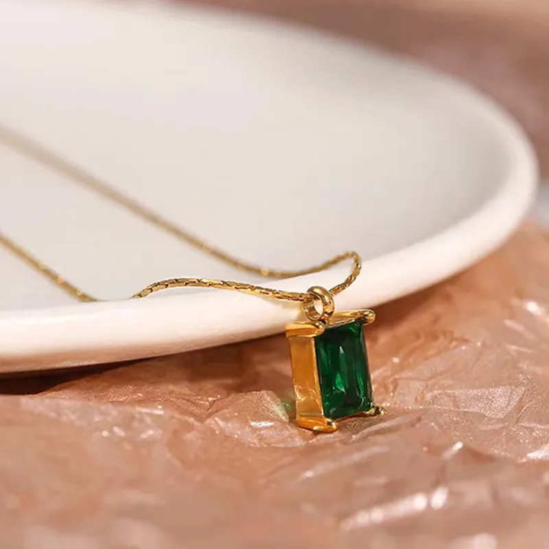 Emerald Charm Pendant Necklace - Image 3