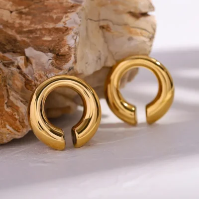 Bold Open Circle Cuff