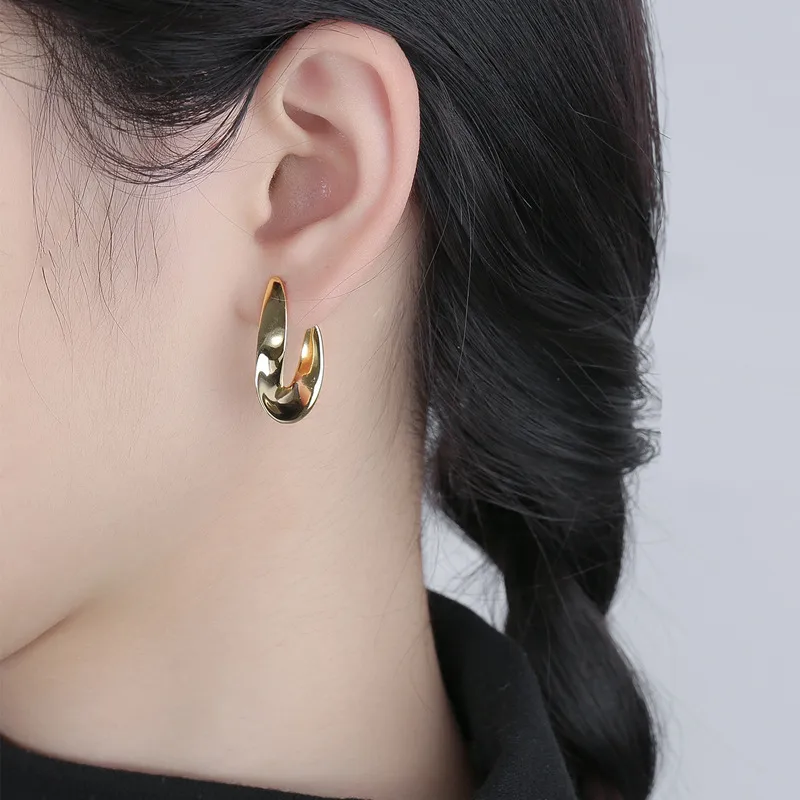 Sterlign Silver Twisted Wave  Earrings - Image 3