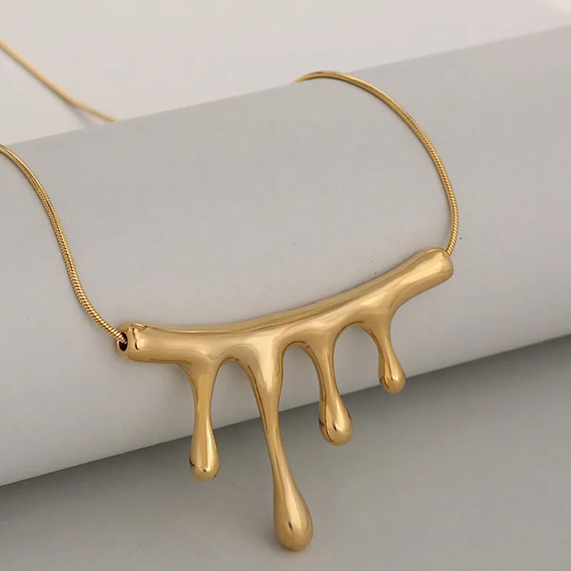 Gold Drip Effect Necklace