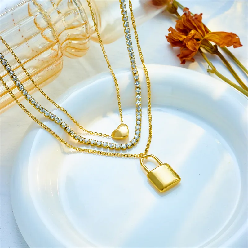 Layered Heart & Lock Pendant Necklace - Image 3