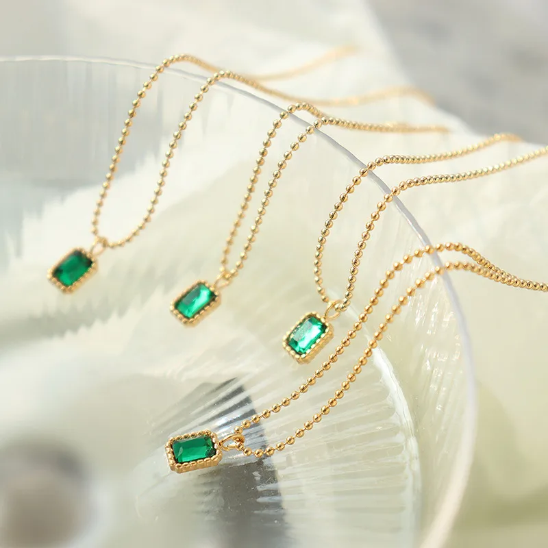 Emerald Pendant Necklaces - Image 4