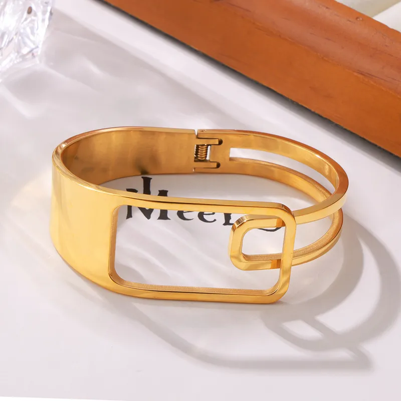 Aurelia Geometric Bracelet - Image 2
