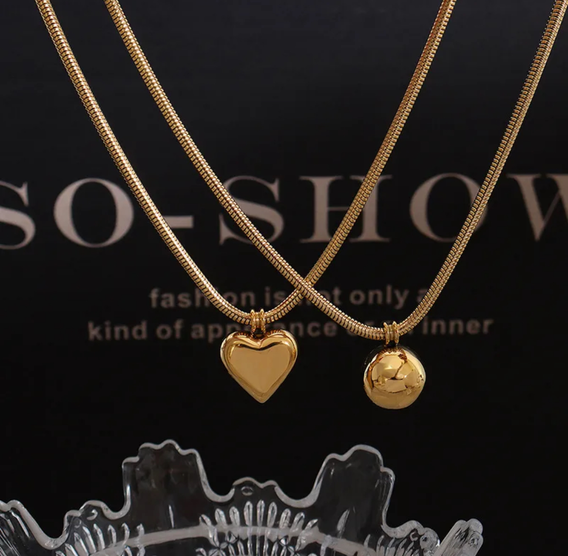 Gold Pendant Necklace - Image 6