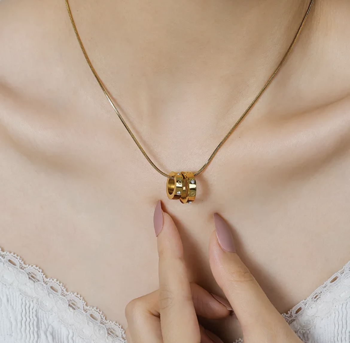 Minimalist  Charm necklace - Image 4